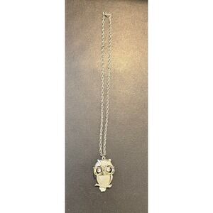 FAB Womens Pendant Necklace Silver Owl Moving Glasses Vintage Costume‎ Jewelry